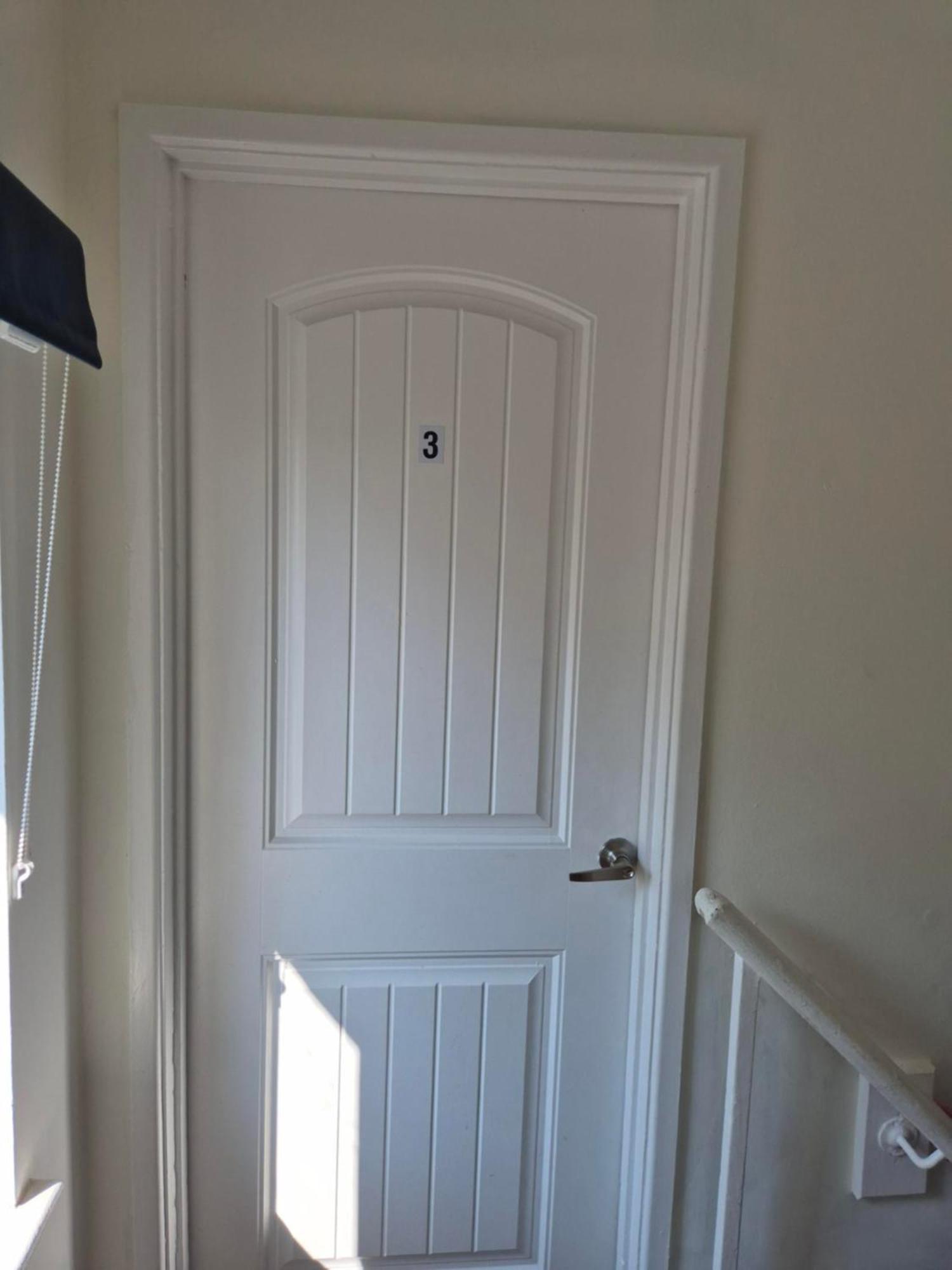Accomadation Wrexham Ngoại thất bức ảnh